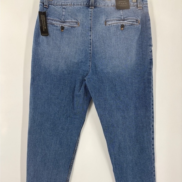 Banana republic Men’s Pleated Fit Blue Jeans 36x30 - Picture 5 of 7